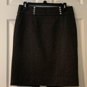 NWOT SZ 2 White House Black Market Ponte skirt